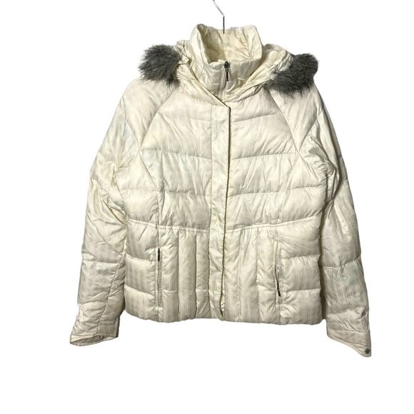 Columbia Jackets & Blazers - Columbia Women’s Puffer Jacket Coat Size Large Ivory White Down Feathers Winter